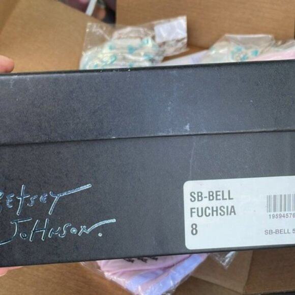 Betsey Johnson Bell Sandal Fuschia Sparkles size 8 - Picture 8 of 9